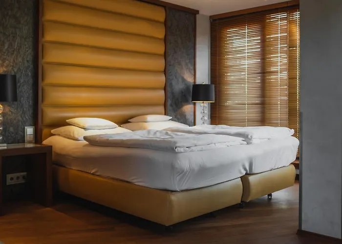 Yours TrulySporthotels